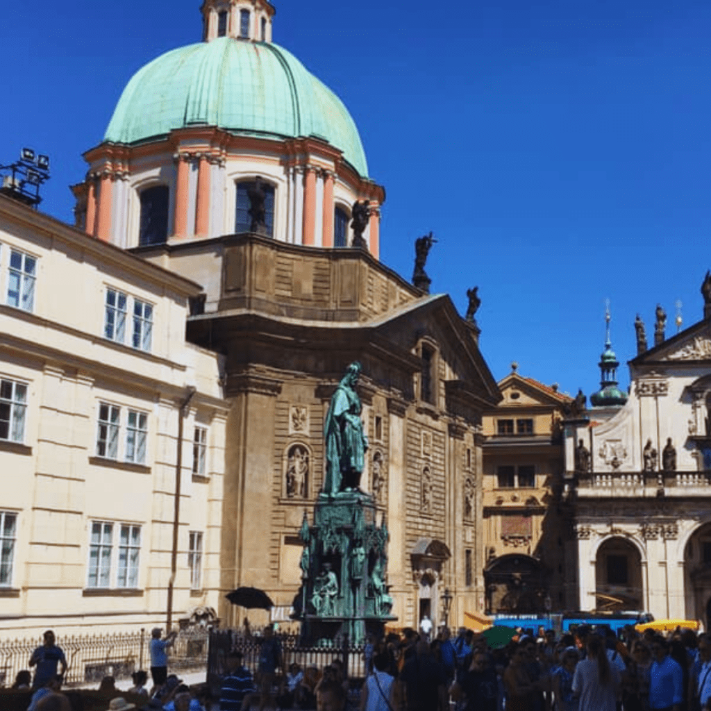 Prague Travel Guide - (City Walk) - My Travel Formula